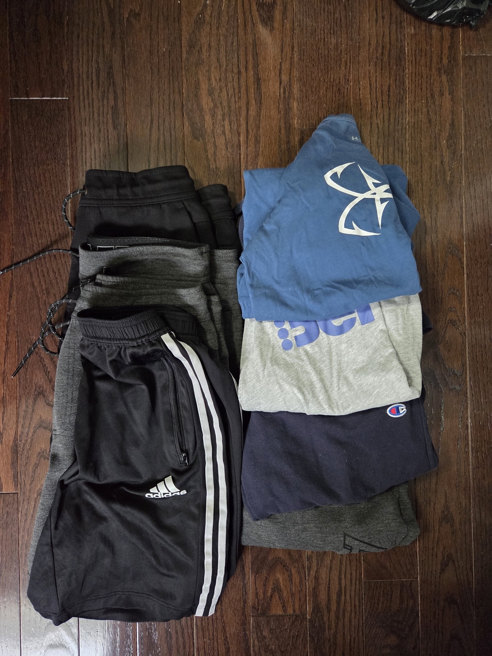 Men's Small Lot